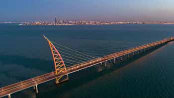 کویت ۳۶ کیلومتر پل روی خلیج فارس زد