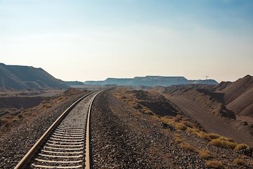 بازگشت هزینه‌های ساخت راه آهن خواف- هرات در كوتاه مدت با توسعه صادرات در این مسیر/ ‌تثبیت موقعیت استراتژیک ایران در منطقه با بهره‌مندی از این خط آهن