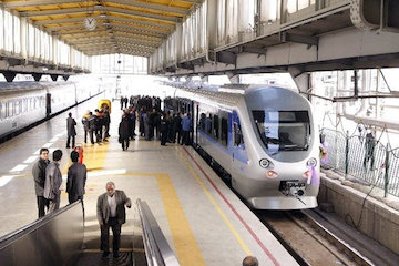 احداث قطار حومه‌ای پردیس– تهران در فاز اجرایی قرار گرفت