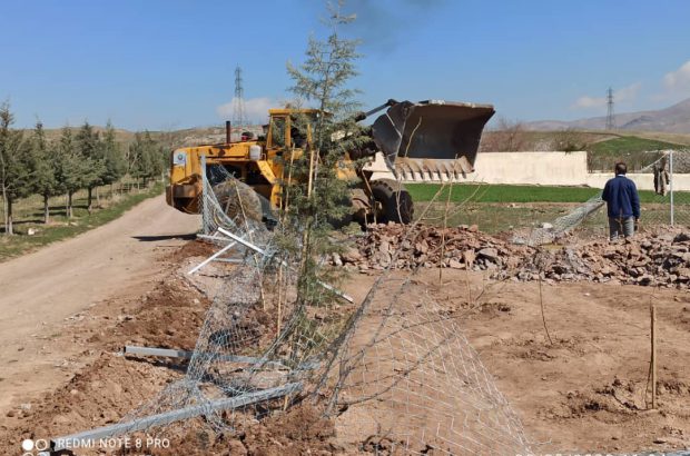 ۴۸ مورد ساخت و ساز غیرمجاز در بویین زهرا قلع و قمع شد